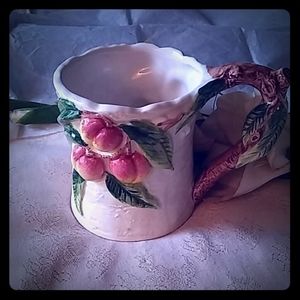 Vintage OCI Embossed Peach Design Ceramic Mug